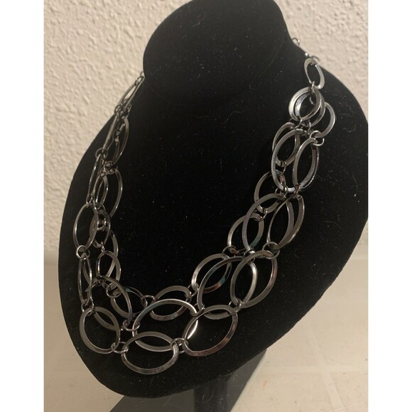 Daisy Fuentes Jewelry - Daisy Fuentes Necklace Layered Triple Strand Gun Metal Black Oval 19-21” Modern